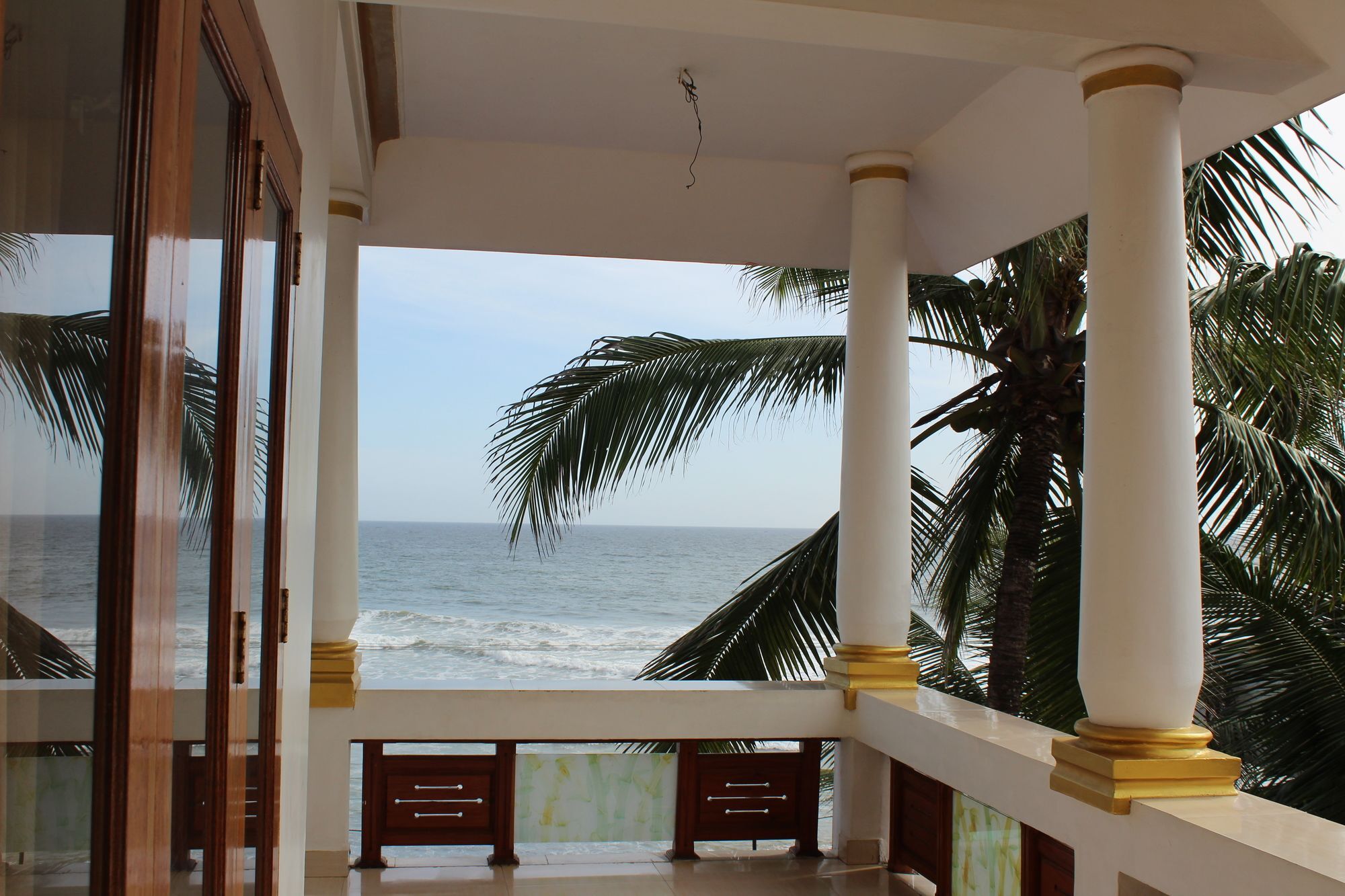Hotel Sea View Palace - The Beach Hotel, Ковалам Экстерьер фото