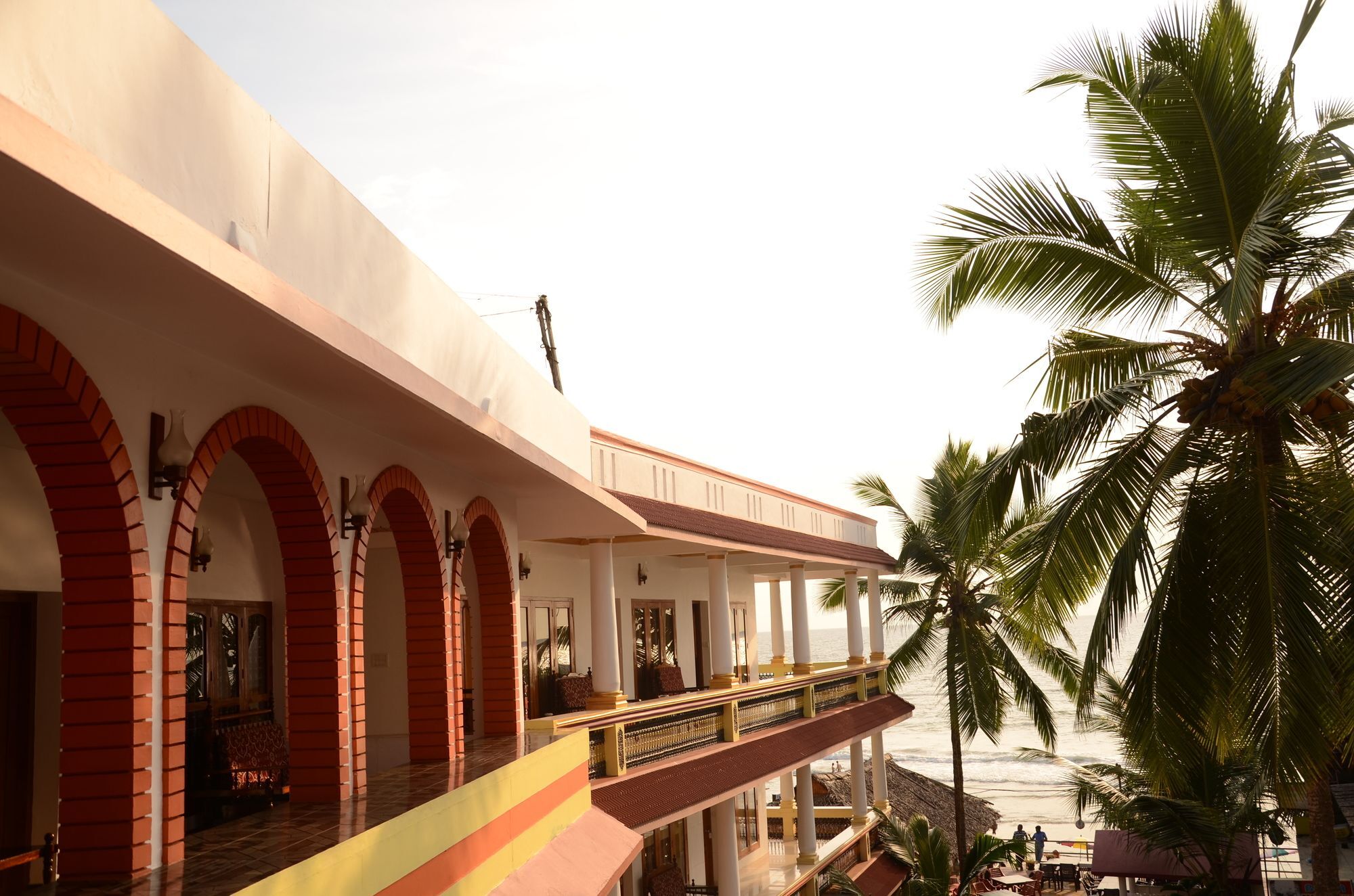 Hotel Sea View Palace - The Beach Hotel, Ковалам Экстерьер фото
