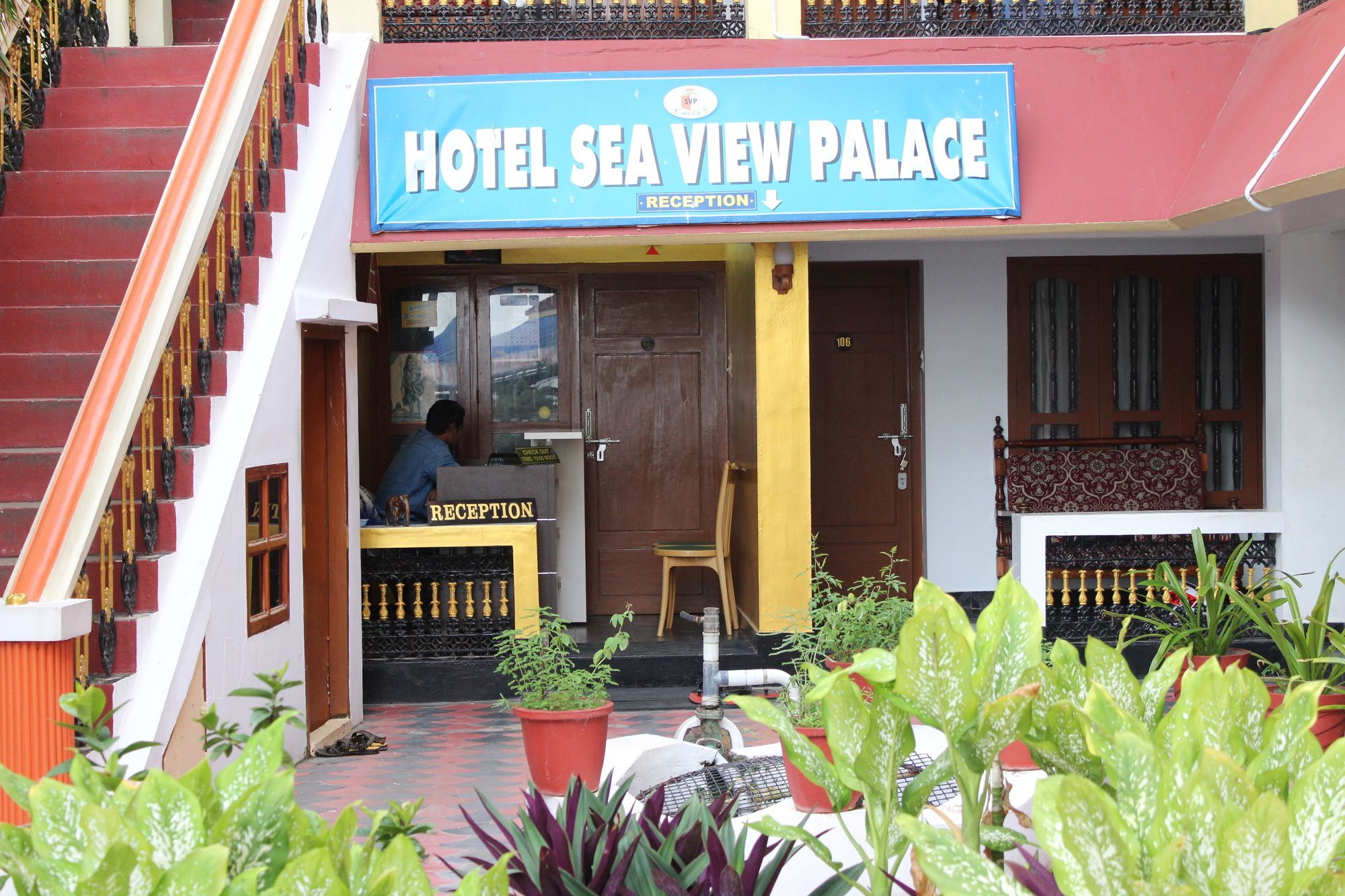 Hotel Sea View Palace - The Beach Hotel, Ковалам Экстерьер фото